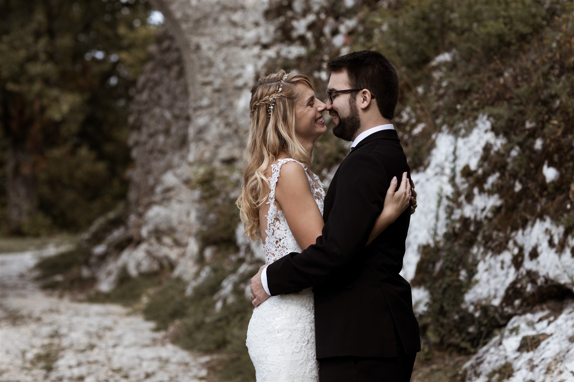 Romantisches After Wedding Fotoshooting auf der Ruine Dorneck