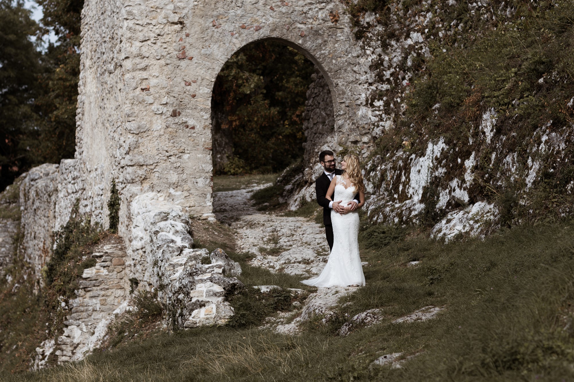 After Wedding Fotoshooting auf der Ruine Dorneck