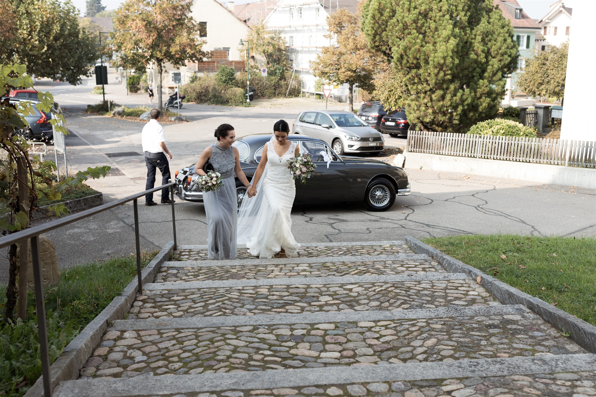 Die Ankunft der Braut in Therwil - Hochzeit Therwil und Lokami Basel