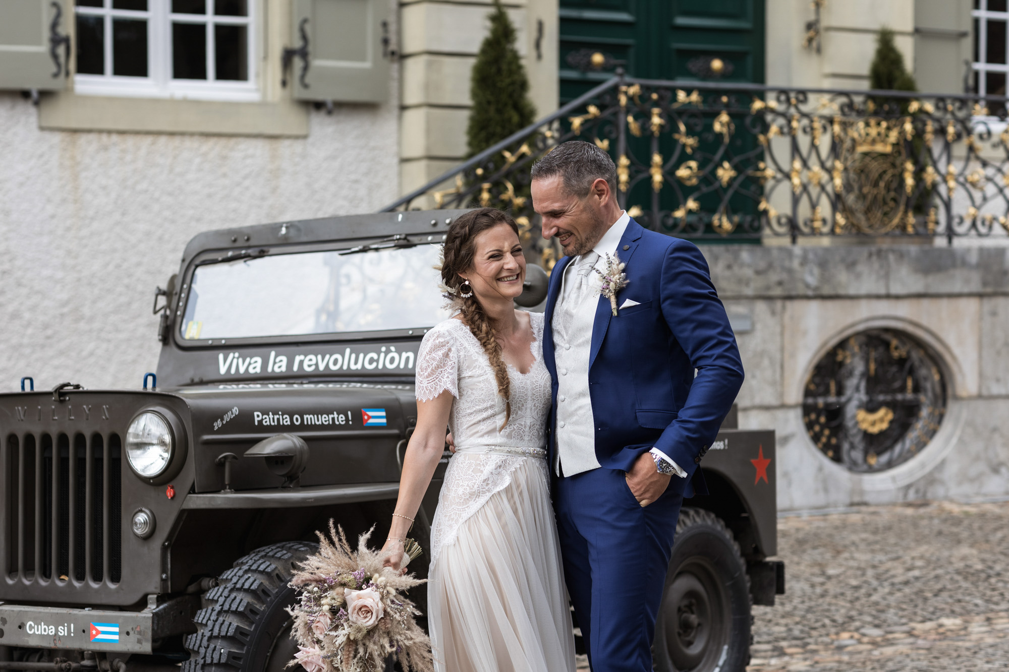 Freie Trauung Villa Wenkenhof - Fotoshooting mit dem frisch vermählten Paar - Hochzeitsfotografen Basel