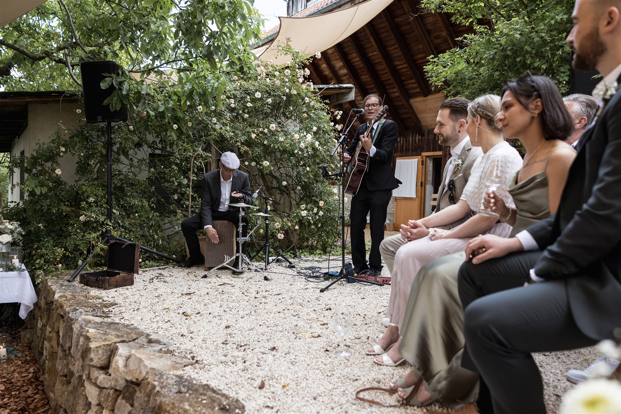 Hochzeit LaFamiglia Fluhberg - Hochzeitssänger - Hochzeitsfotograf Basel Schweiz