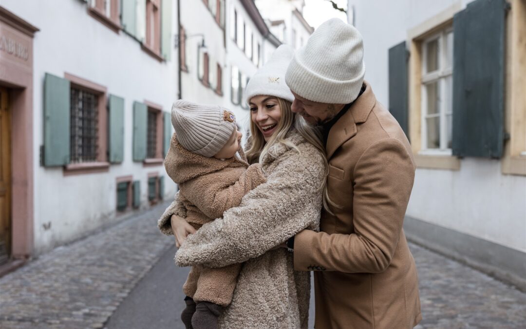 Familienfotoshooting im Winter in Basel - Fotografin Nicole Kym Nicole.Gallery Basel