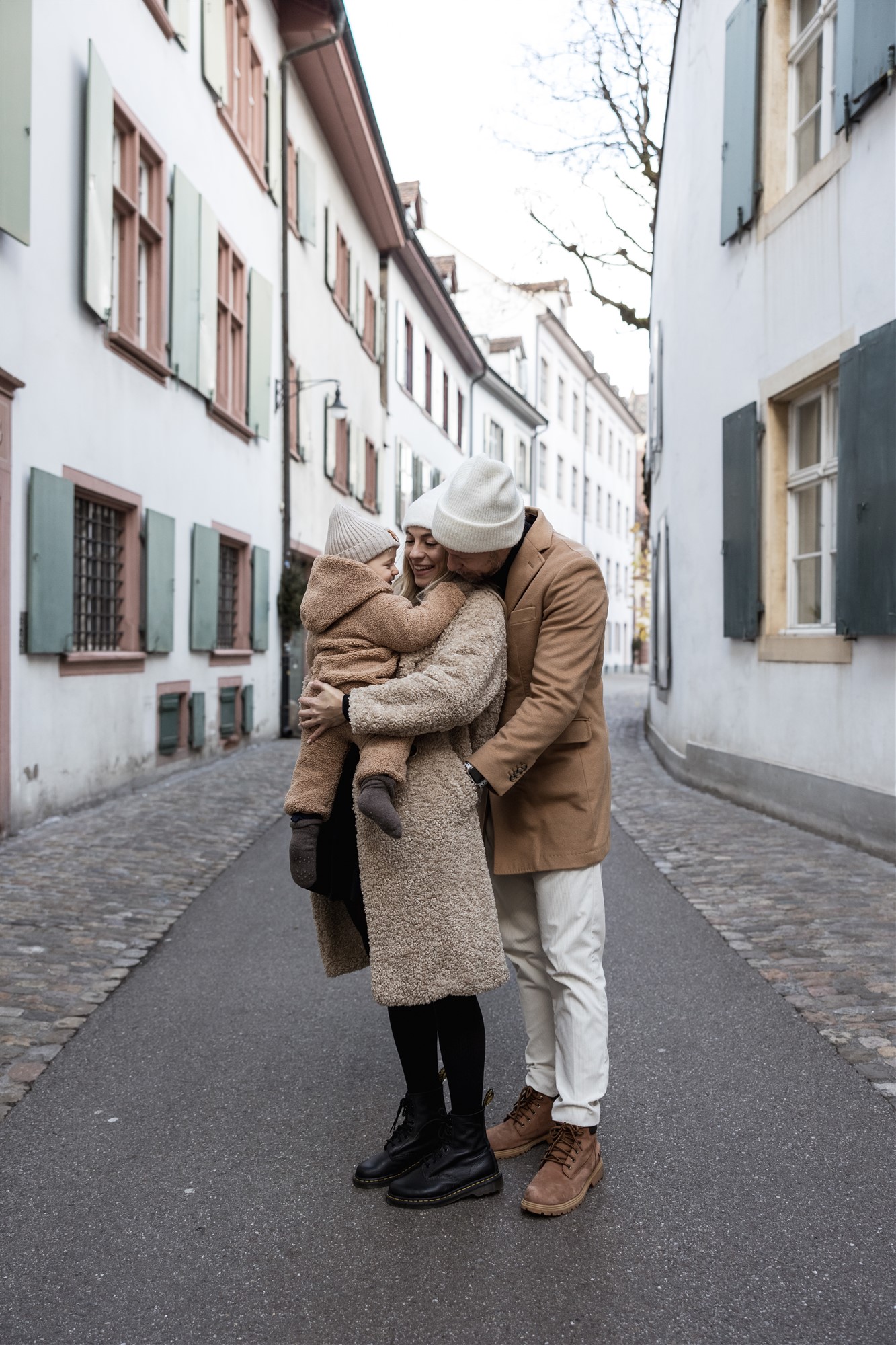 Familienbilder in der Altstadt - Fotograf Nicole.Gallery aus Basel