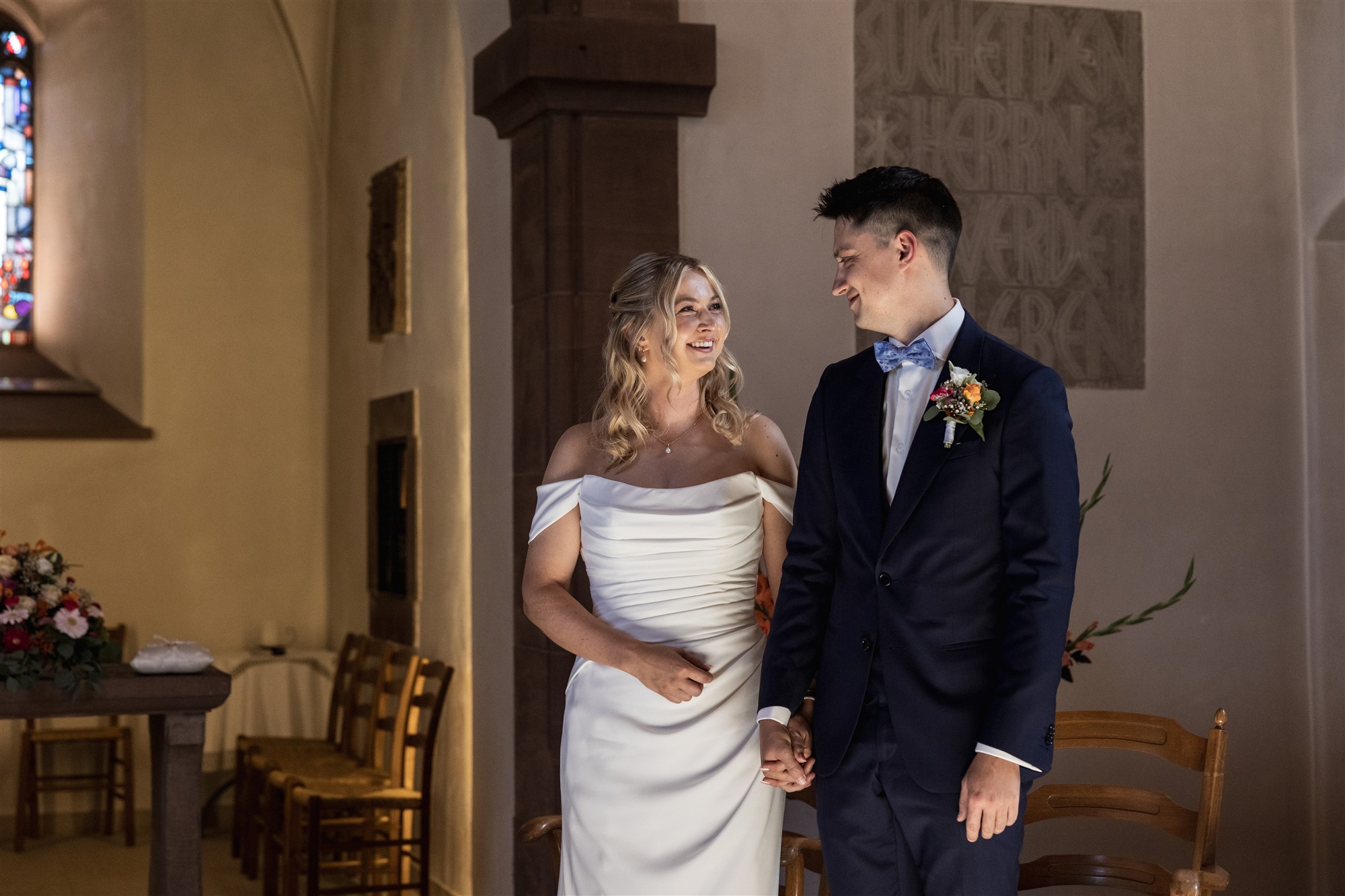 Kirche Biel-Benken - Die Trauung in der Kirche - Hochzeitsfotograf Basel Schweiz