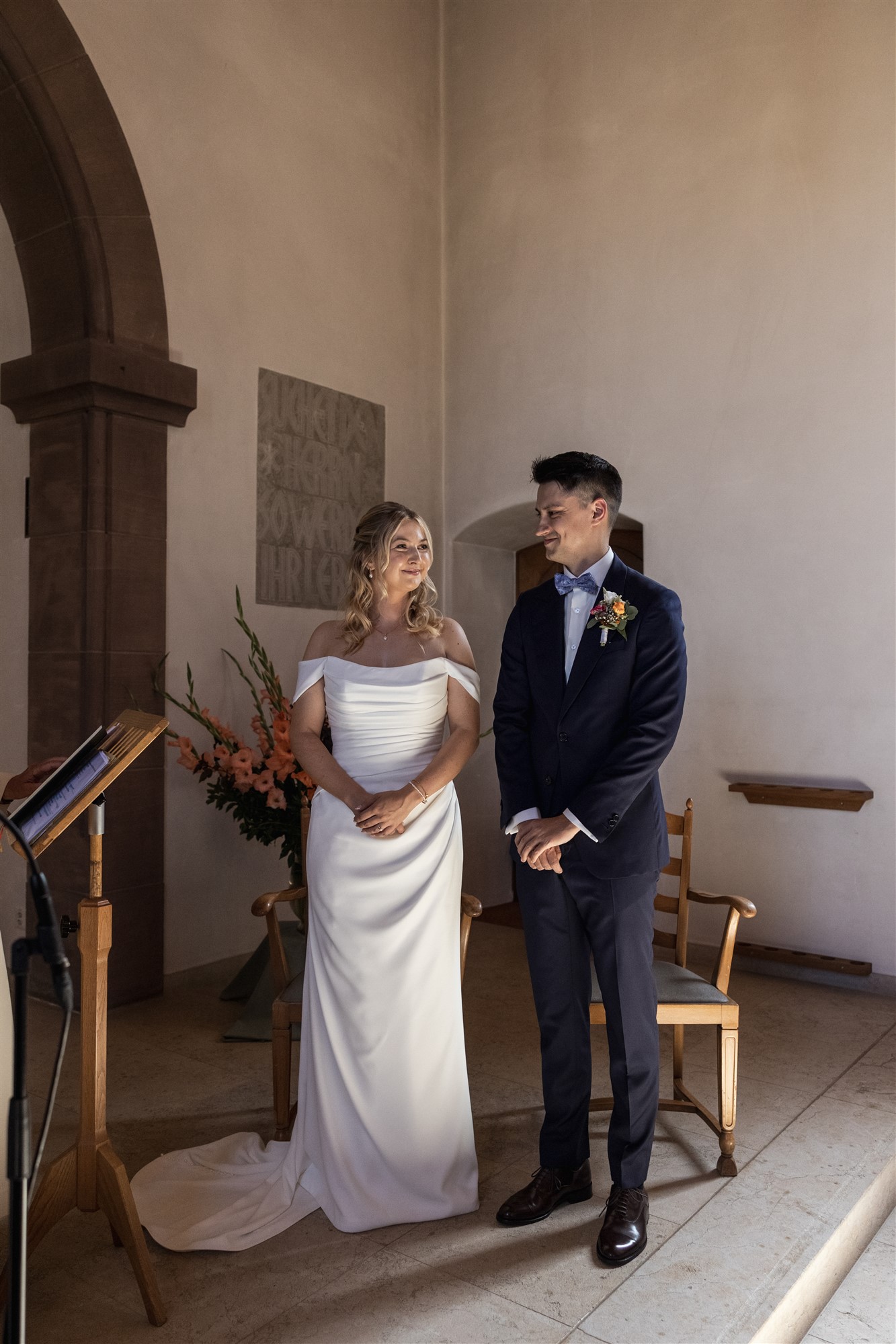 Kirche Biel-Benken - Die Trauung in der Kirche - Hochzeitsfotograf Basel Schweiz