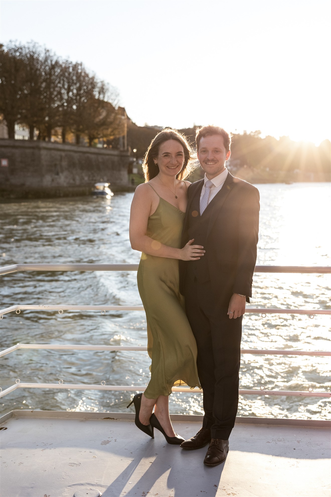 Gästebilder auf dem Schiff - Hochzeitslocation MS Christoph Merian - Hochzeitsfotograf Basel Schweiz