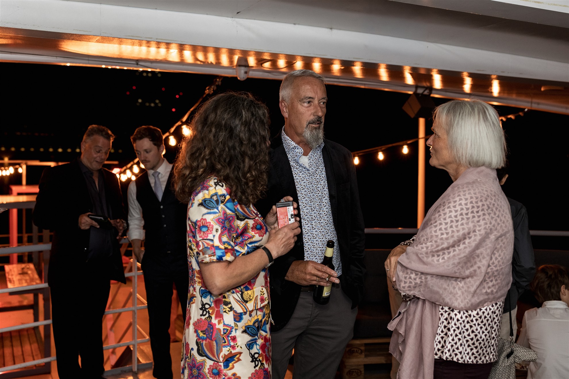 Hochzeitsfest auf dem Schiff MS Christoph Merian - Hochzeitsfotograf Basel Schweiz