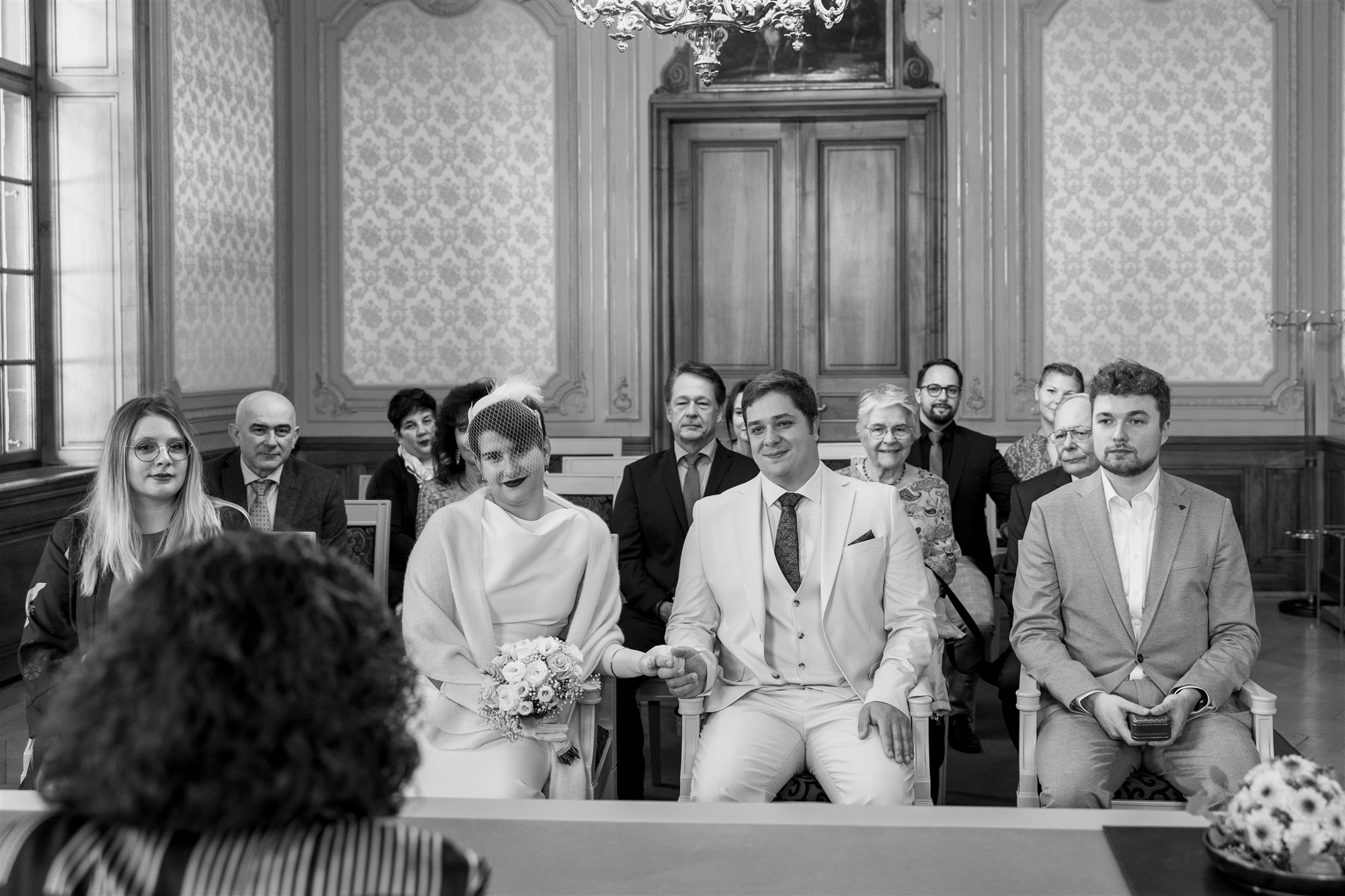 Während der Trauung im Zivilstandsamt Basel - Hochzeitsfotograf Basel Schweiz