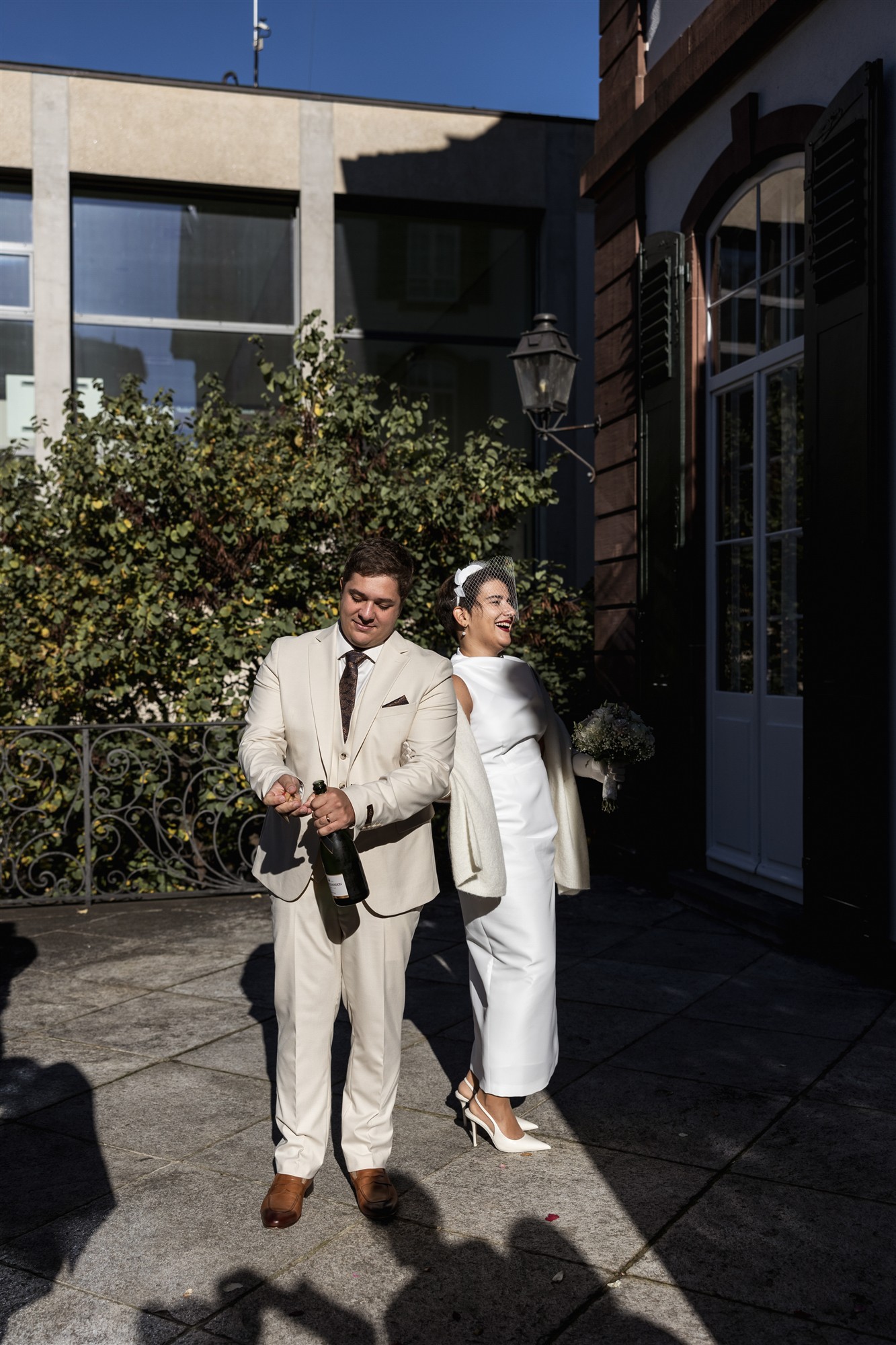 Apero nach der Trauung - Zivilstandsamt Basel - Hochzeitsfotograf Basel Schweiz