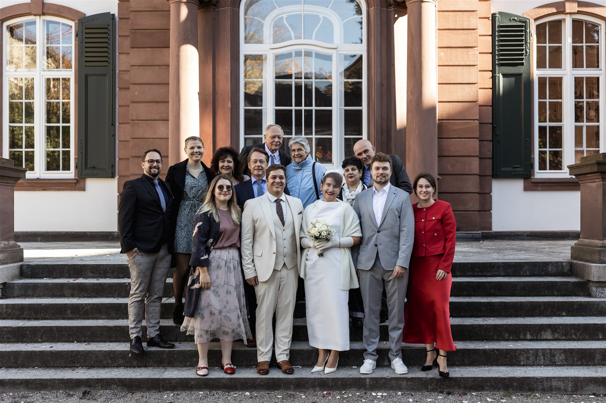 Gruppenbild - Zivilhochzeit Basel - Hochzeitsfotograf Basel Schweiz